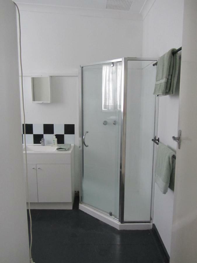 Salty Shack Lancelin- Two Bedroom Экстерьер фото